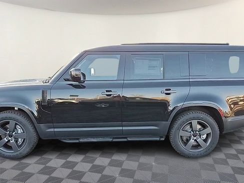New 2026 Land Rover Defender 130 S image 5