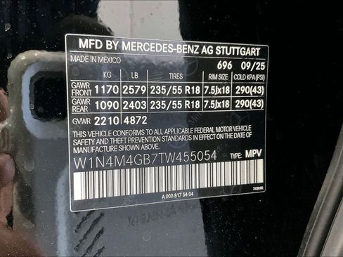 New 2026 Mercedes-Benz GLB 250 image 18