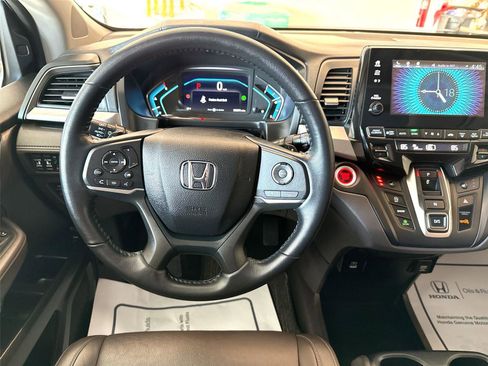 Used 2023 Honda Odyssey EX-L image 11