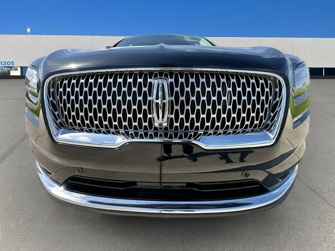 Used 2022 Lincoln Nautilus Reserve w/ Equipment Group 201A FWD image 39