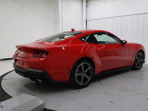 Certified 2024 Ford Mustang Coupe image 4