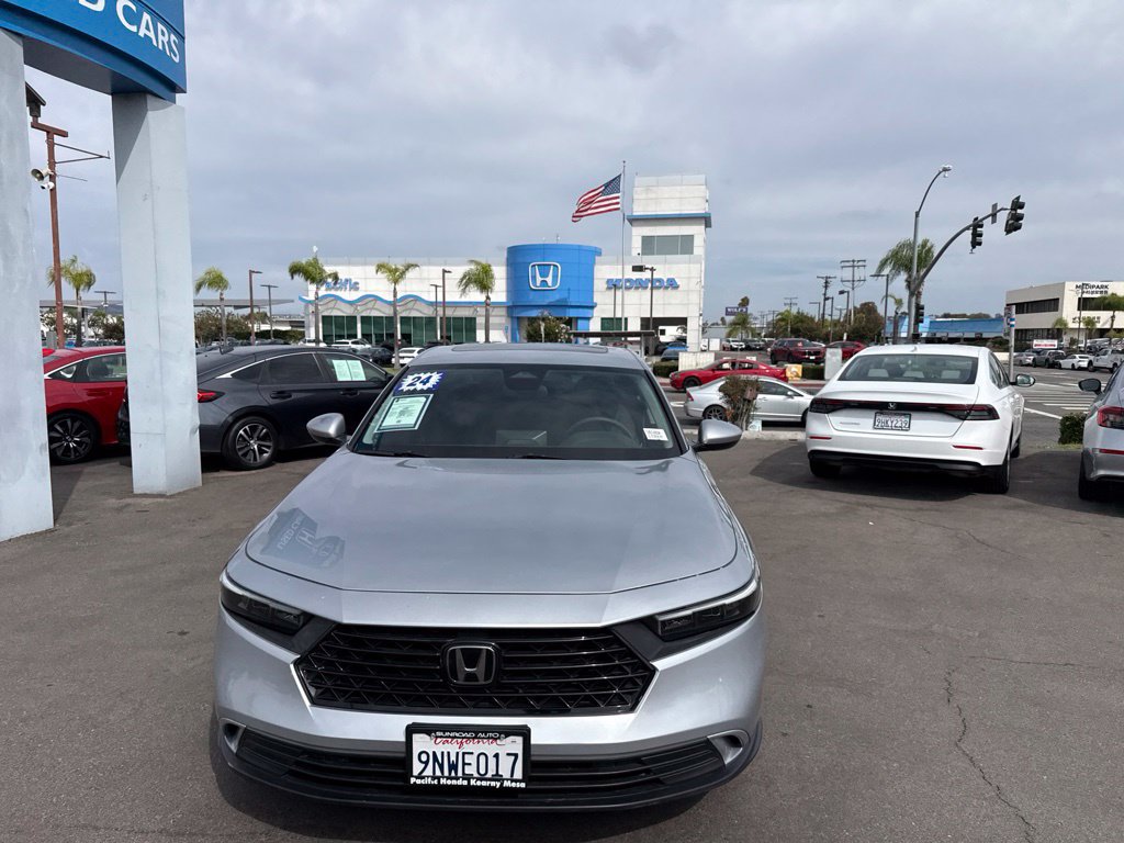Used 2024 Honda Accord EX image 5