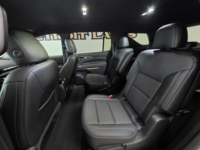 Used 2026 Chevrolet Traverse LT AWD/4WD image 15