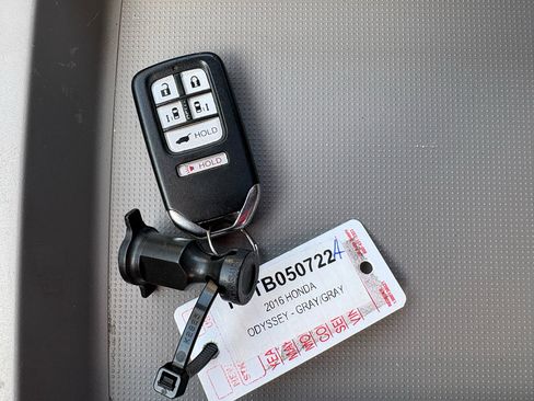 Used 2016 Honda Odyssey EX-L image 29