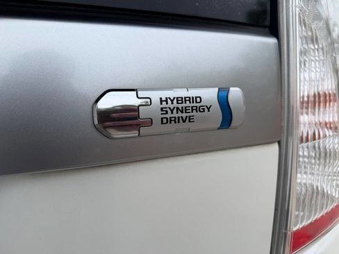 Used 2012 Toyota Prius Prime Plug-In Hybrid image 12