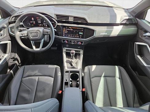 New 2025 Audi Q3 2.0T Premium Plus w/ Premium Plus Package AWD/4WD image 15