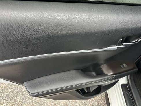 Used 2023 Toyota Camry XSE image 15
