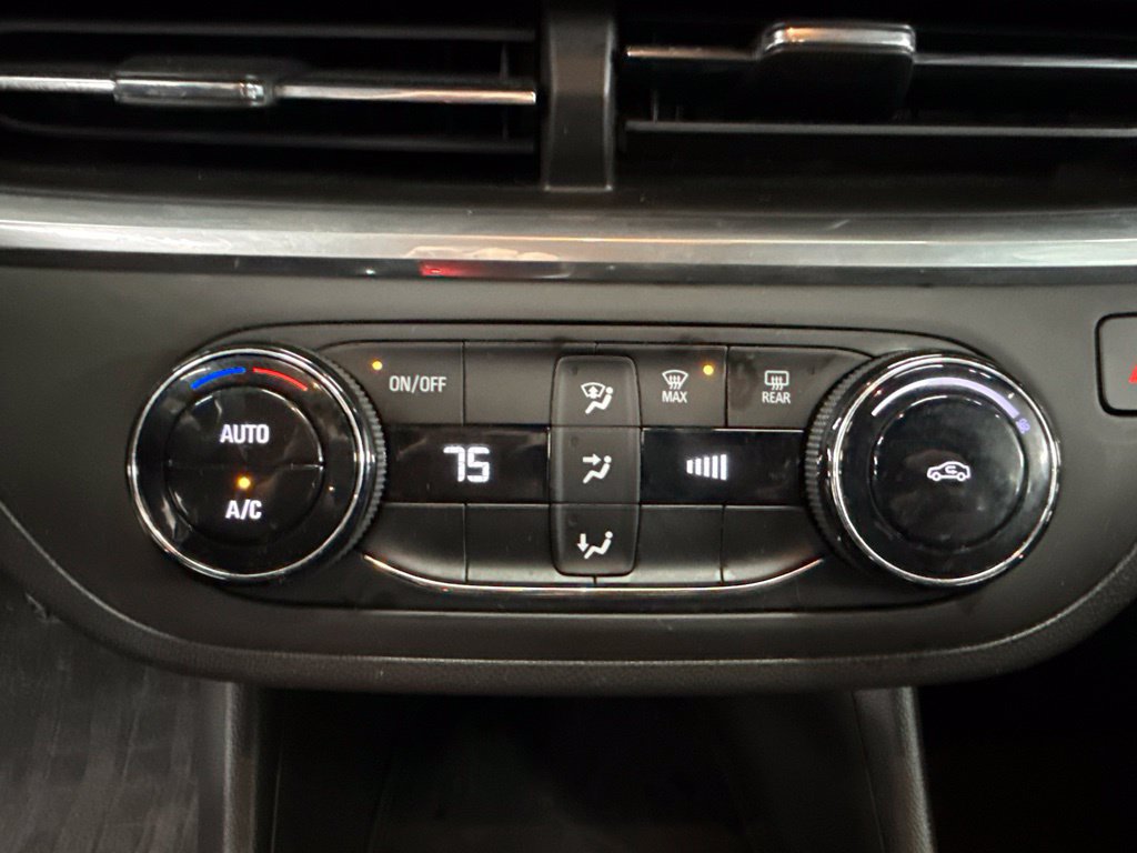 Used 2024 Buick Envista Preferred FWD image 29