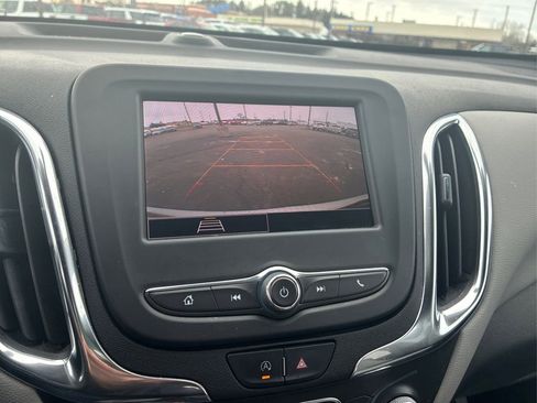 Used 2023 Chevrolet Equinox LT image 40