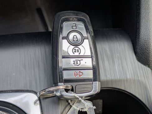 Certified 2023 Ford Escape ST-Line Elite image 33