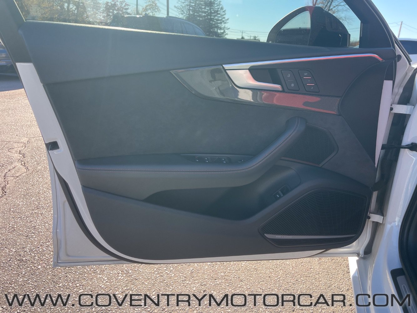 Used 2019 Audi S4 Premium Plus w/ Premium Plus Package AWD/4WD image 32