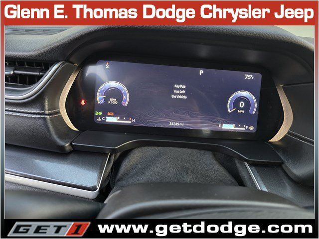 Used 2023 Jeep Grand Cherokee Altitude AWD/4WD image 15
