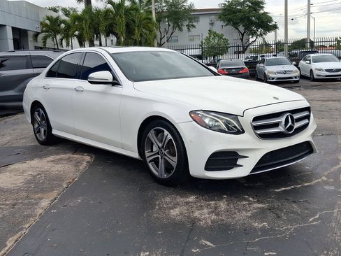 Used 2017 Mercedes-Benz E 300 image 5