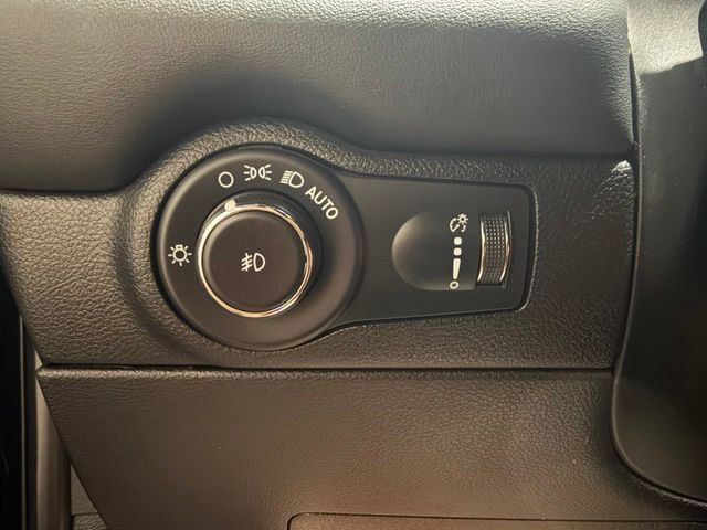 Used 2023 Dodge Durango R/T AWD/4WD image 42