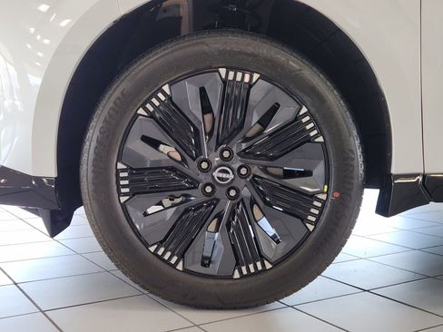 New 2026 Nissan Murano Platinum w/ Cargo Package AWD/4WD image 11