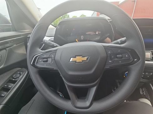 New 2026 Chevrolet TrailBlazer LS w/ LS Convenience Package FWD image 17