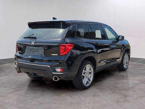 Certified 2024 Honda Passport EX-L image 2