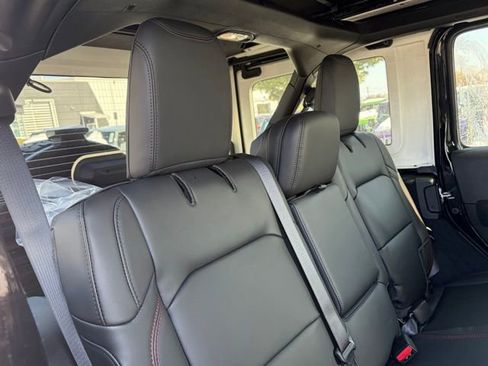 New 2026 Jeep Wrangler Unlimited Rubicon 392 image 31