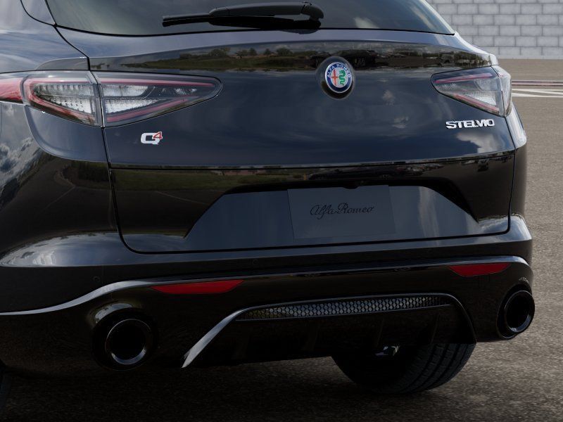 New 2026 Alfa Romeo Stelvio Sprint AWD/4WD image 13