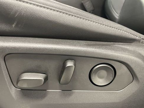 Used 2023 GMC Sierra 1500 SLT w/ SLT Premium Plus Package image 12