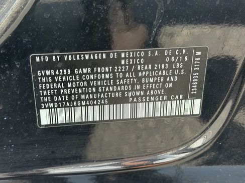 Used 2016 Volkswagen Jetta Sport FWD image 18