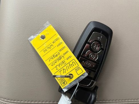 Used 2023 Lincoln Corsair AWD w/ Equipment Group 101A image 14