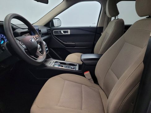 Used 2021 Ford Explorer 4WD image 17