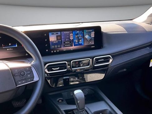 New 2026 Nissan Sentra SV FWD image 6