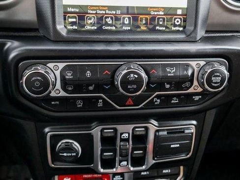 Certified 2020 Jeep Gladiator Rubicon AWD/4WD image 23