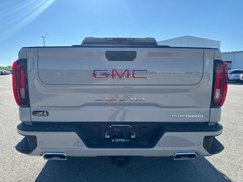 New 2026 GMC Sierra 1500 Denali w/ Denali Reserve Package AWD/4WD image 5