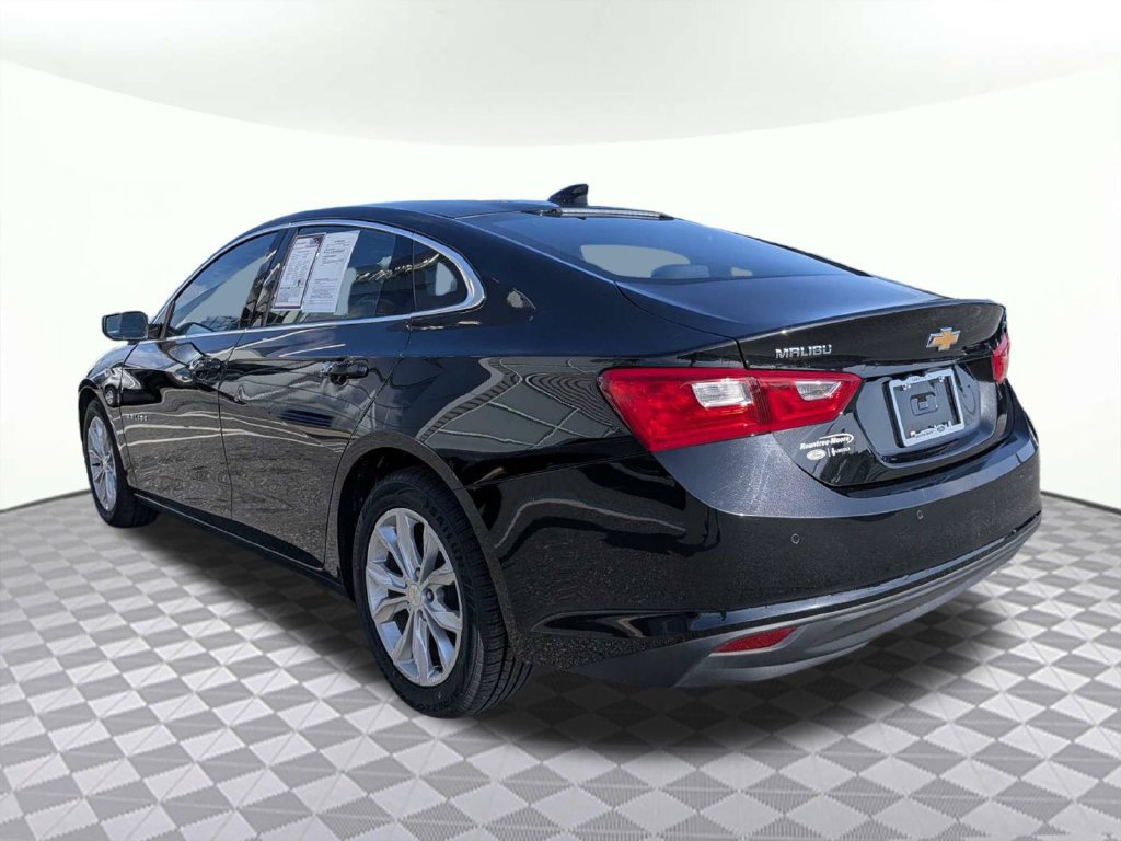 Used 2024 Chevrolet Malibu LT FWD image 5