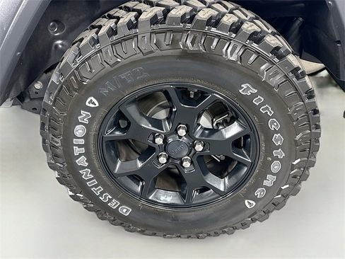 Used 2020 Jeep Wrangler Sport image 27