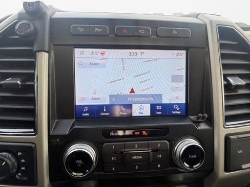 Used 2020 Ford F150 Lariat w/ Equipment Group 502A Luxury image 27