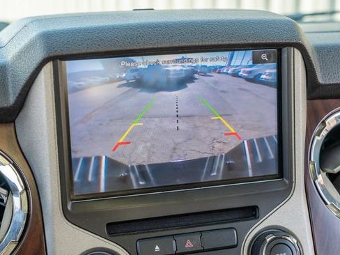 Used 2013 Ford F250 Lariat w/ Lariat Ultimate Pkg image 28