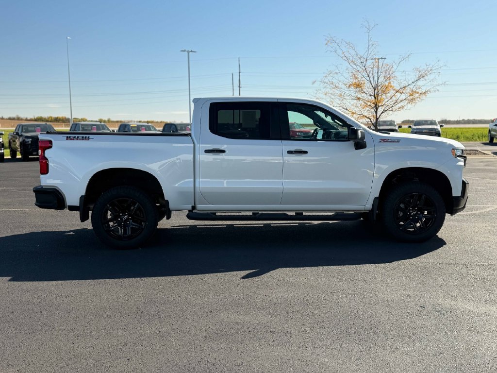 Used 2022 Chevrolet Silverado 1500 LT Trail Boss w/ LT Trail Boss Premium Package AWD/4WD image 6