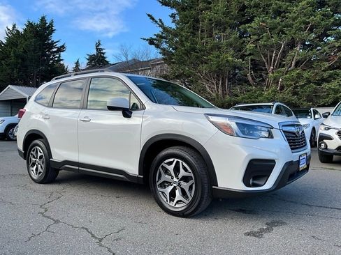 Used 2021 Subaru Forester Premium w/ Popular Package #1 image 2