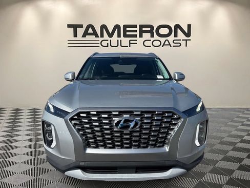 Used 2022 Hyundai Palisade SEL FWD image 2