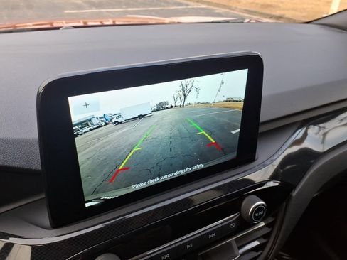 Used 2025 Ford Escape ST-Line image 10