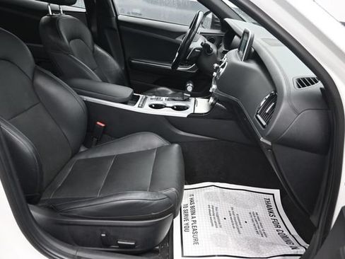 Used 2018 Kia Stinger GT AWD/4WD image 8