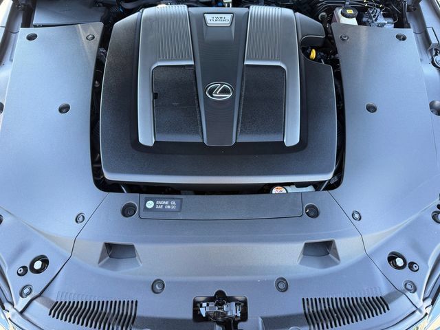 Used 2018 Lexus LS 500 w/ Accessory Package (Z2) RWD image 22