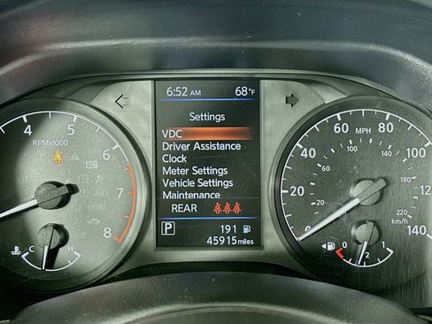 Used 2024 Nissan Altima 2.5 S FWD image 18