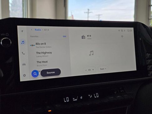 New 2026 Toyota Camry XSE AWD/4WD image 28