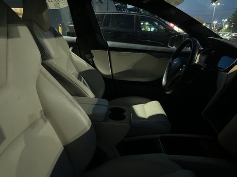Used 2021 Tesla Model S Long Range AWD/4WD image 3