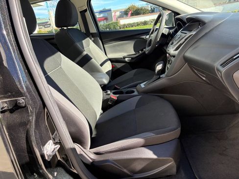 Used 2014 Ford Focus SE image 15