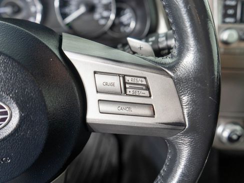 Used 2011 Subaru Outback 2.5i Premium image 17