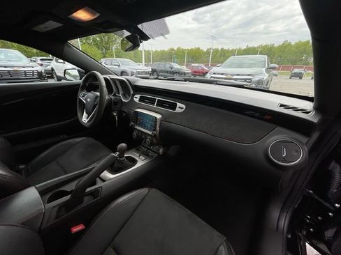 Used 2013 Chevrolet Camaro ZL1 RWD image 25