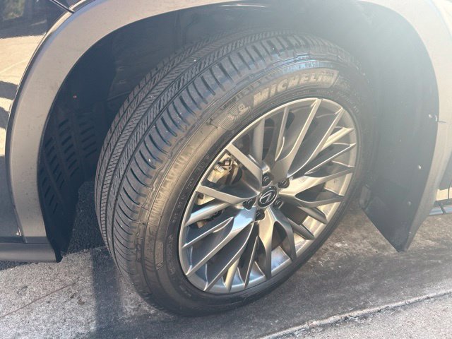 Used 2022 Lexus RX 450h F Sport w/ Cold Area Package (CT) AWD/4WD image 13
