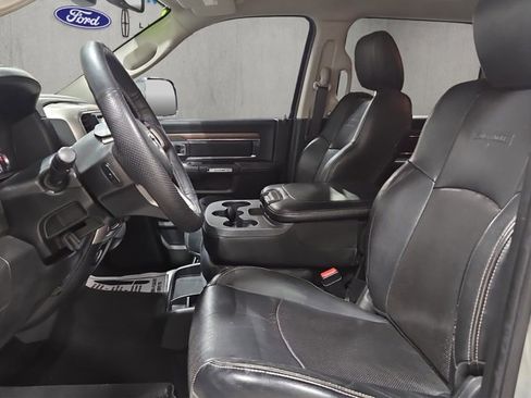 Used 2017 RAM 2500 Laramie image 11