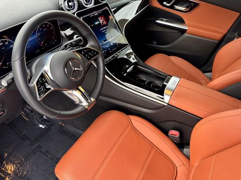 Used 2025 Mercedes-Benz GLC 300 GLC 300 Coupe image 8