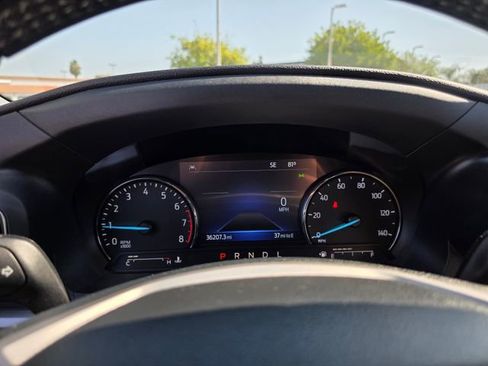 Used 2022 Ford Explorer XLT w/ Equipment Group 202A image 25